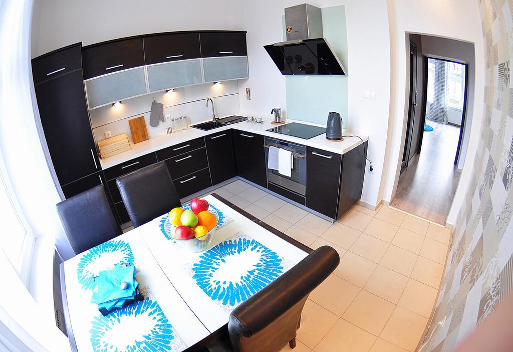Long Street Apartment Гданьск Экстерьер фото