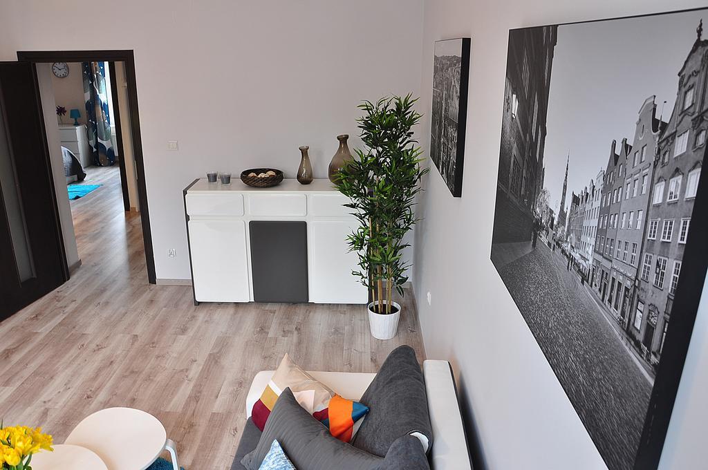 Long Street Apartment Гданьск Экстерьер фото