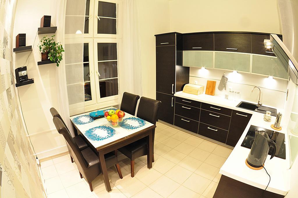 Long Street Apartment Гданьск Экстерьер фото